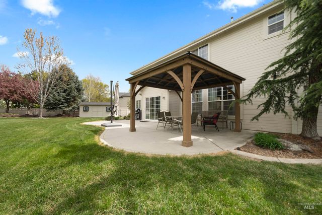 2698 W Torana Dr, Meridian, ID 83646