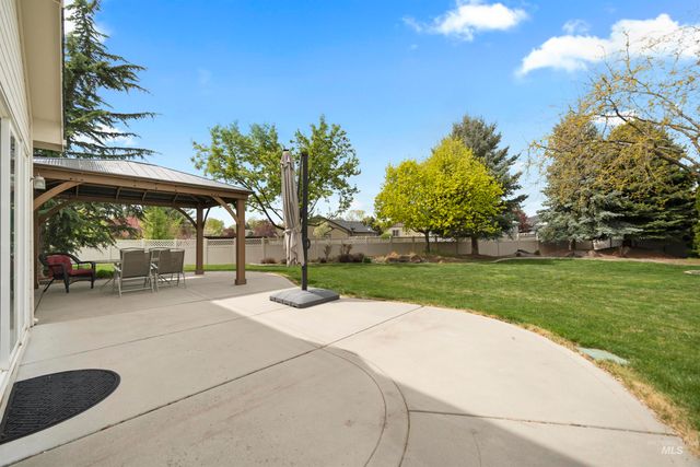 2698 W Torana Dr, Meridian, ID 83646