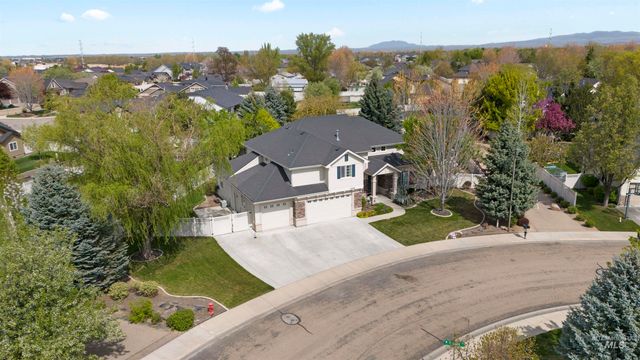2698 W Torana Dr, Meridian, ID 83646