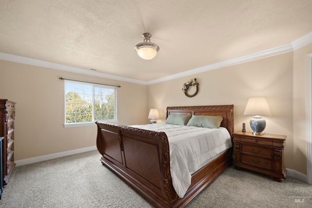 2698 W Torana Dr, Meridian, ID 83646