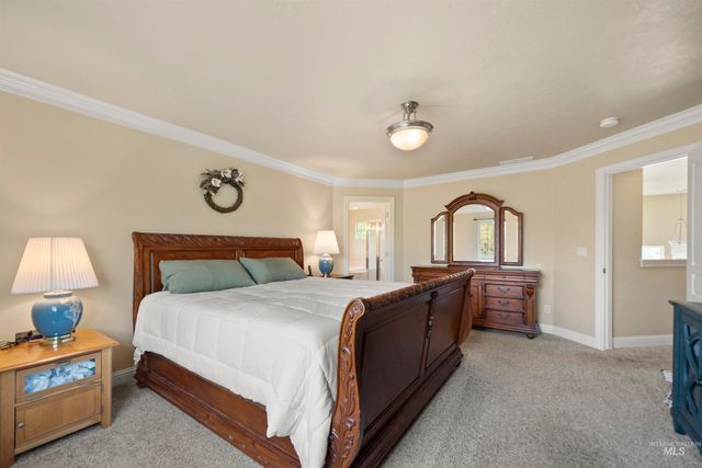 2698 W Torana Dr, Meridian, ID 83646