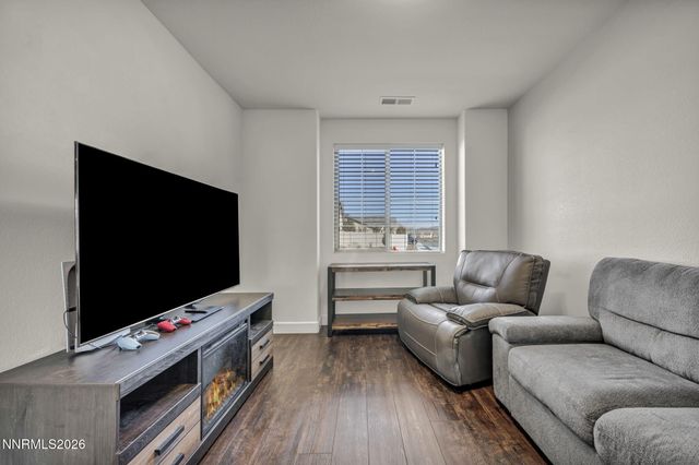 2426 Silver Maple Drive, Reno, NV 89521