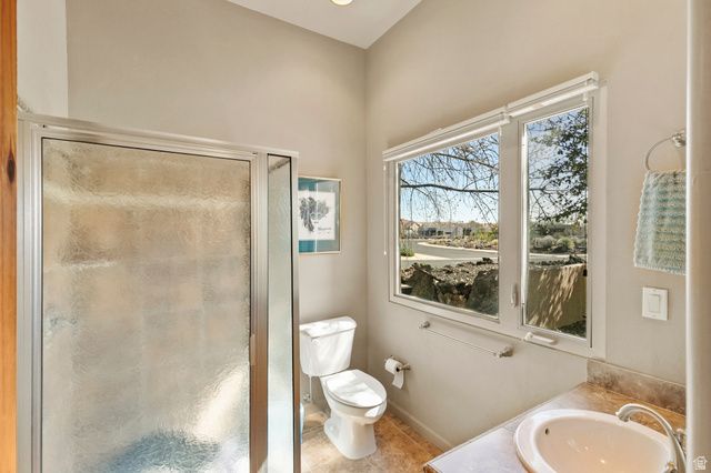 19 BOULDER CIR, Santa Clara, UT 84765