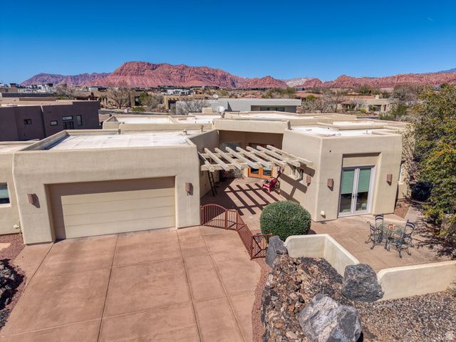19 BOULDER CIR, Santa Clara, UT 84765