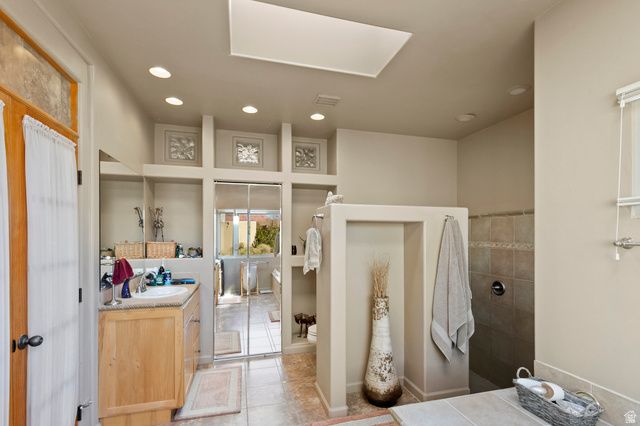 19 BOULDER CIR, Santa Clara, UT 84765