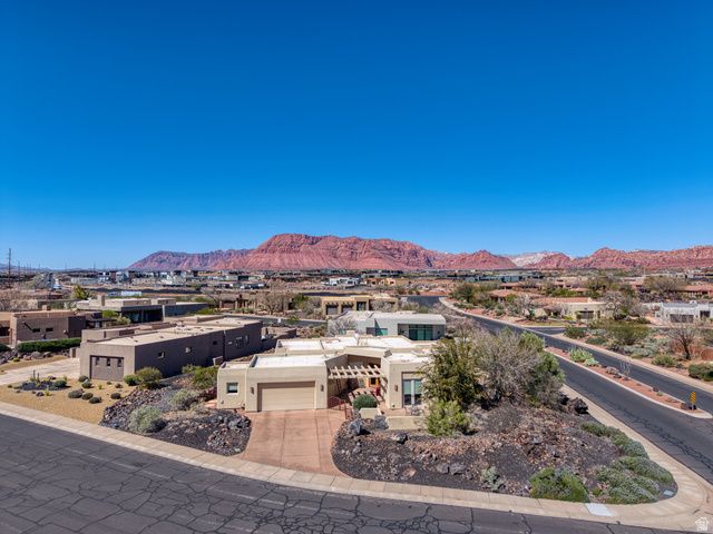19 BOULDER CIR, Santa Clara, UT 84765