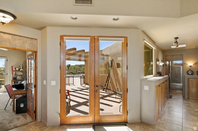 19 BOULDER CIR, Santa Clara, UT 84765