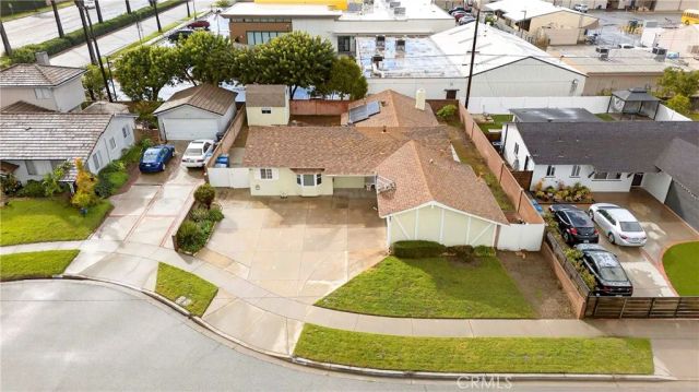 7961 La Corona Way, Buena Park, CA 90620