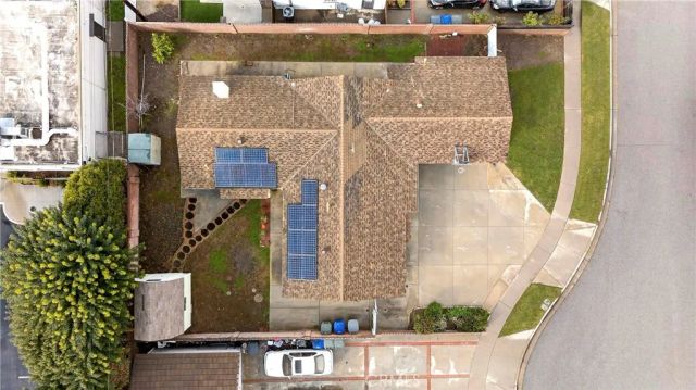 7961 La Corona Way, Buena Park, CA 90620