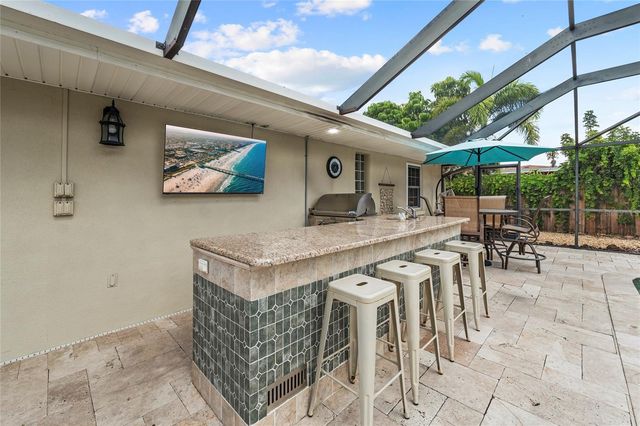6139 HOLLYWOOD BOULEVARD, Sarasota, FL 34231