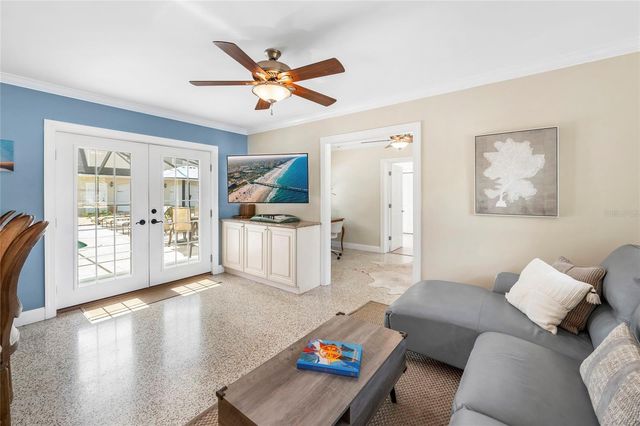 6139 HOLLYWOOD BOULEVARD, Sarasota, FL 34231