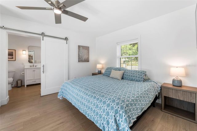6139 HOLLYWOOD BOULEVARD, Sarasota, FL 34231