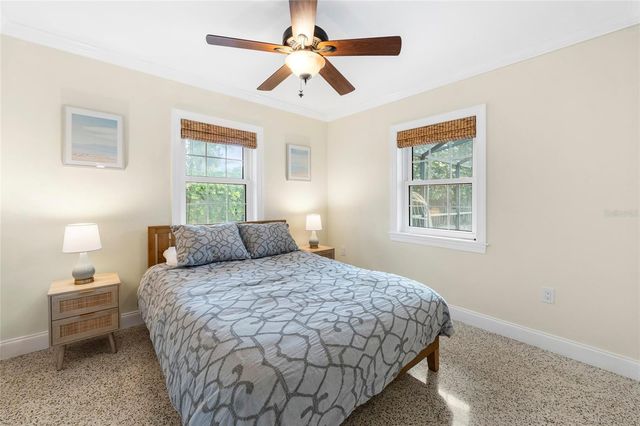 6139 HOLLYWOOD BOULEVARD, Sarasota, FL 34231