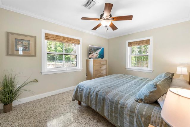 6139 HOLLYWOOD BOULEVARD, Sarasota, FL 34231