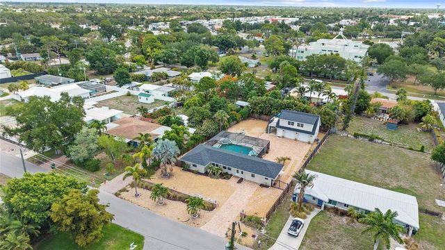 6139 HOLLYWOOD BOULEVARD, Sarasota, FL 34231