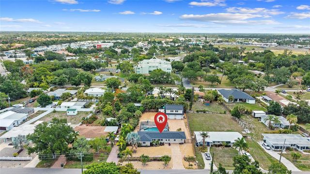 6139 HOLLYWOOD BOULEVARD, Sarasota, FL 34231