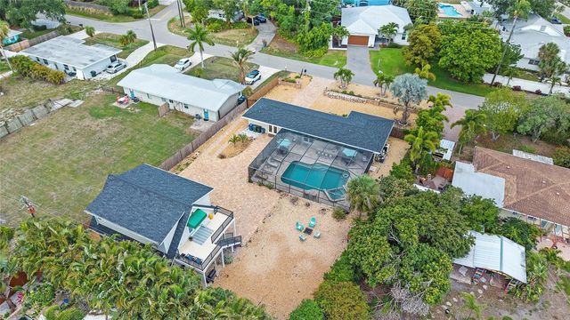 6139 HOLLYWOOD BOULEVARD, Sarasota, FL 34231