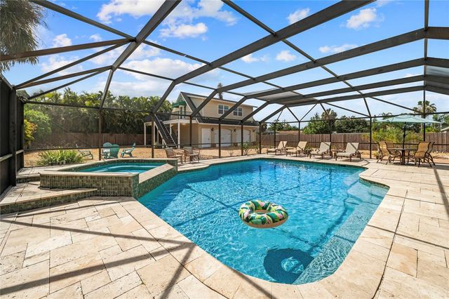 6139 HOLLYWOOD BOULEVARD, Sarasota, FL 34231