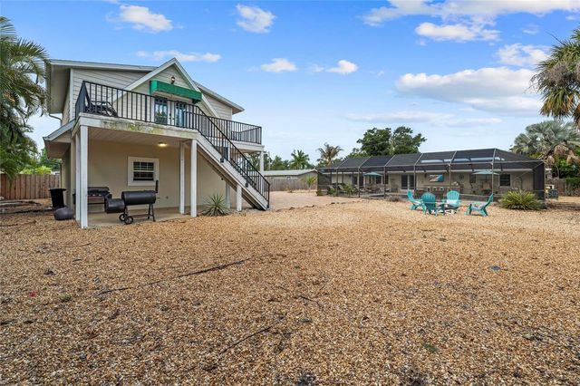 6139 HOLLYWOOD BOULEVARD, Sarasota, FL 34231