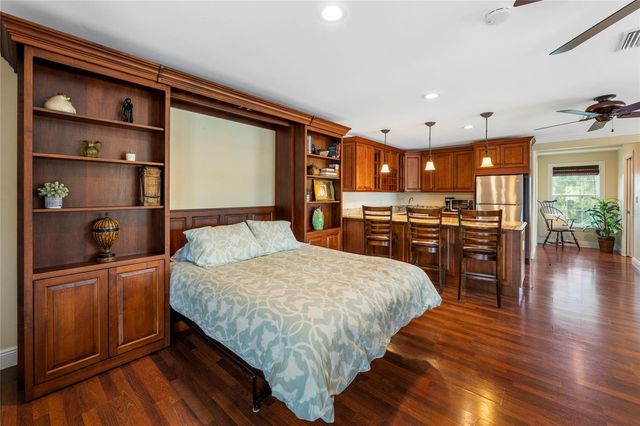 6139 HOLLYWOOD BOULEVARD, Sarasota, FL 34231
