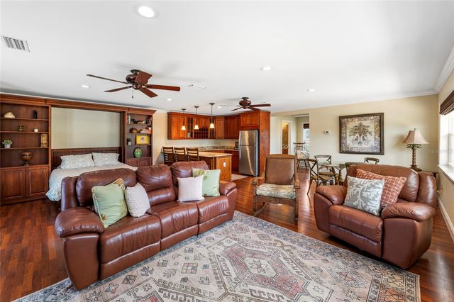 6139 HOLLYWOOD BOULEVARD, Sarasota, FL 34231