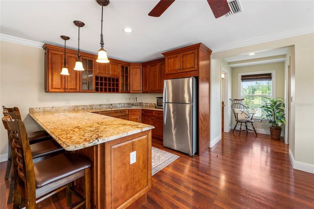 6139 HOLLYWOOD BOULEVARD, Sarasota, FL 34231