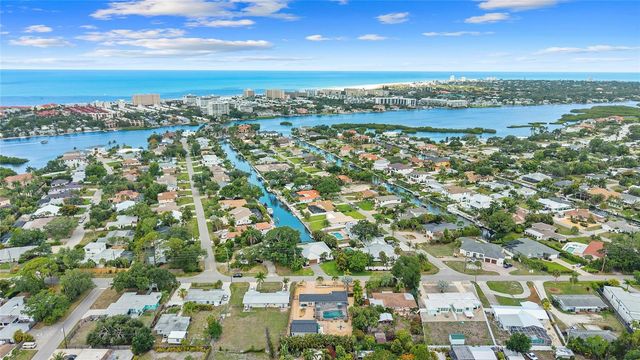 6139 HOLLYWOOD BOULEVARD, Sarasota, FL 34231