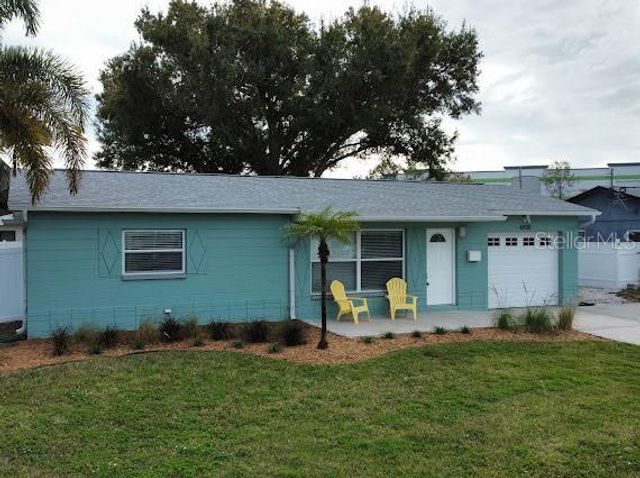 6930 30TH AVENUE N, St Petersburg, FL 33710