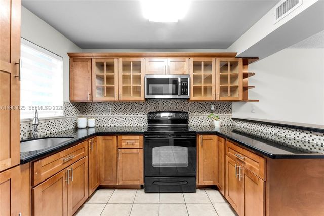 14907 SW 80th Street 115, Miami, FL 33193