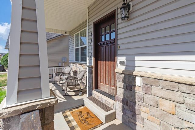 4716 GARNET WAY, Cheyenne, WY 82009