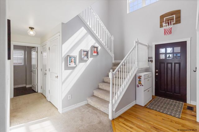 4716 GARNET WAY, Cheyenne, WY 82009