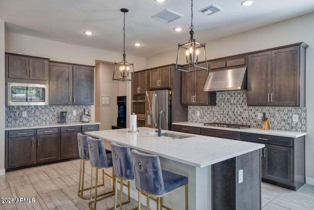 7434 N 80Th Lane, Glendale, AZ 85303