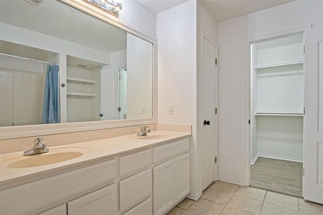 3833 Ives Way, Norman, OK 73072