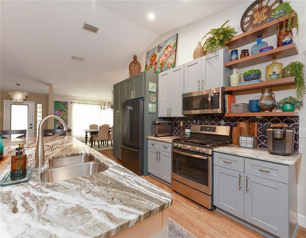 4749 HAMLETS GROVE DRIVE, Sarasota, FL 34235