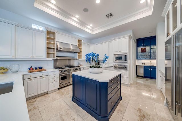 17593 Middle Lake Drive, Boca Raton, FL 33496