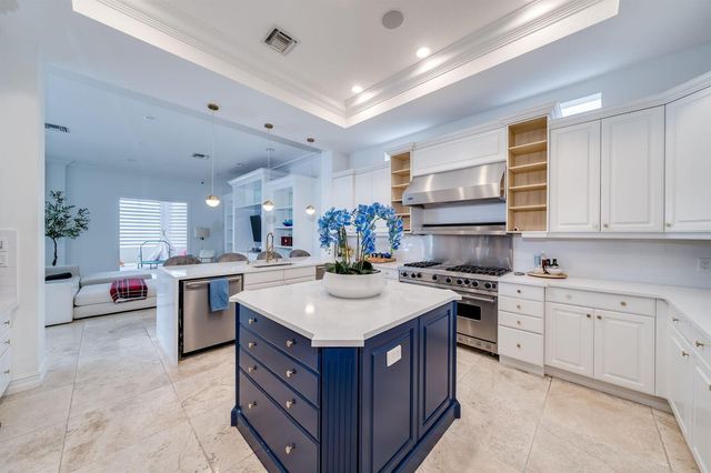 17593 Middle Lake Drive, Boca Raton, FL 33496