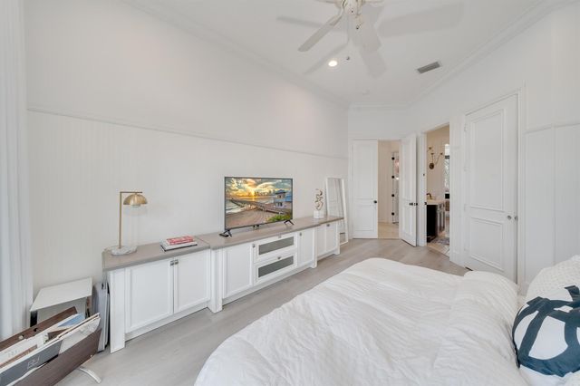 17593 Middle Lake Drive, Boca Raton, FL 33496