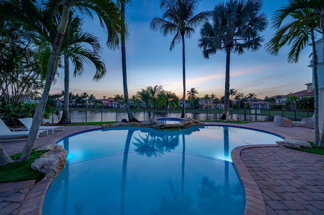 17593 Middle Lake Drive, Boca Raton, FL 33496
