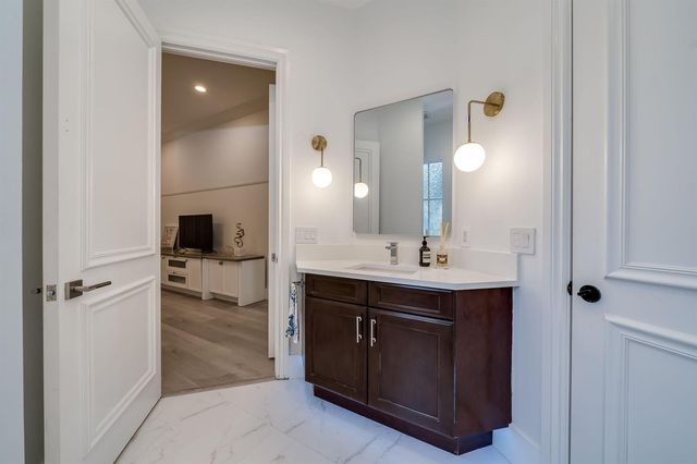 17593 Middle Lake Drive, Boca Raton, FL 33496