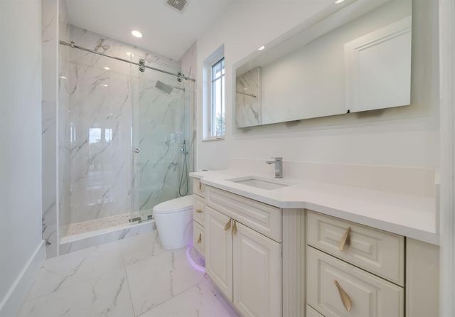 17593 Middle Lake Drive, Boca Raton, FL 33496