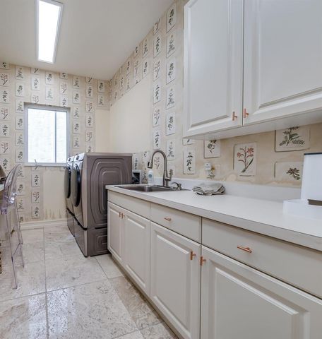 17593 Middle Lake Drive, Boca Raton, FL 33496