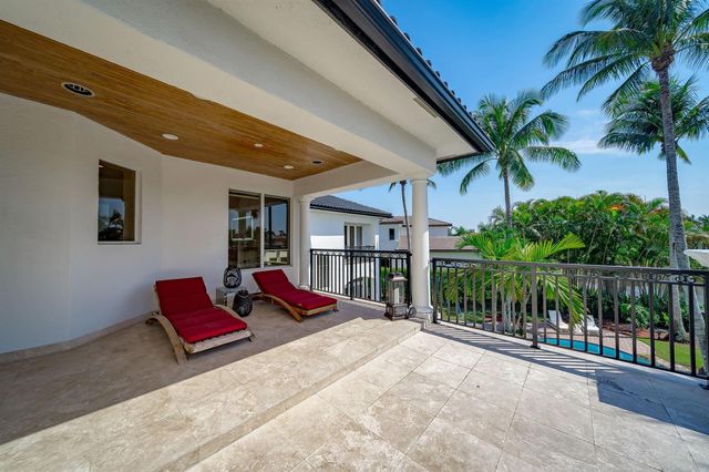 17593 Middle Lake Drive, Boca Raton, FL 33496