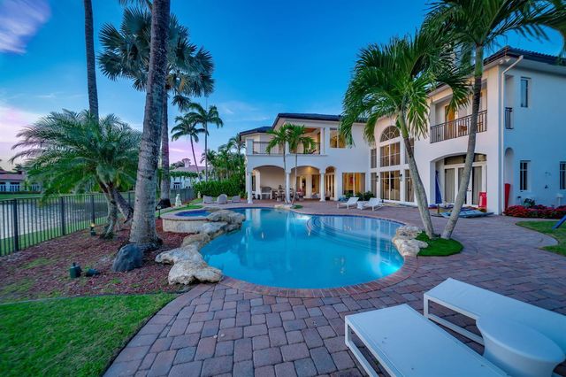 17593 Middle Lake Drive, Boca Raton, FL 33496