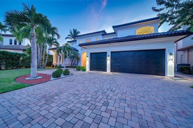 17593 Middle Lake Drive, Boca Raton, FL 33496