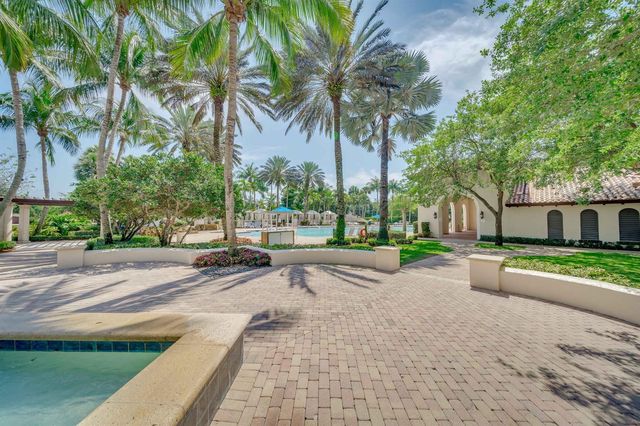 17593 Middle Lake Drive, Boca Raton, FL 33496
