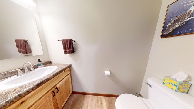 2617 Granite Dr., Minot, ND 58703