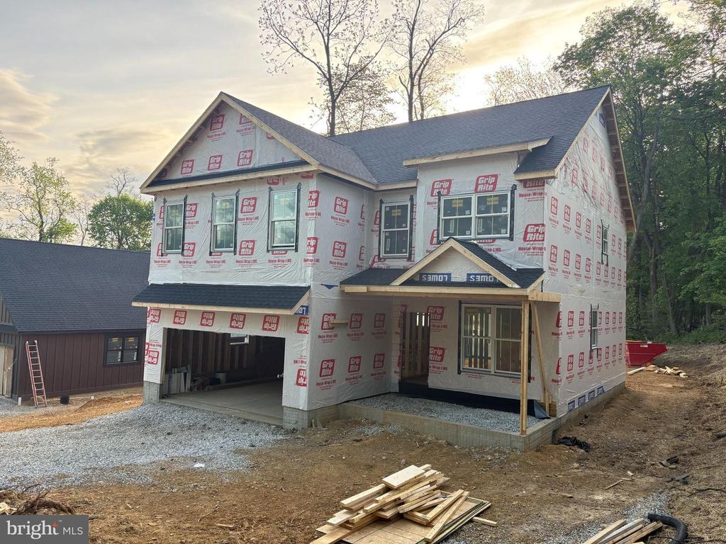 731 LOCUST GROVE ROAD, York, PA 17402