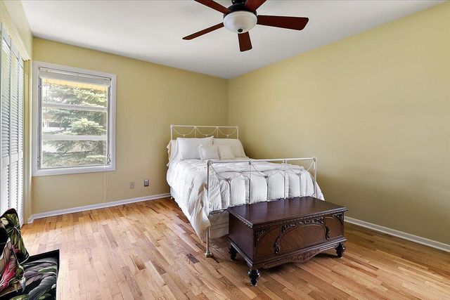 838 S Shore Drive, Holland City, MI 49423