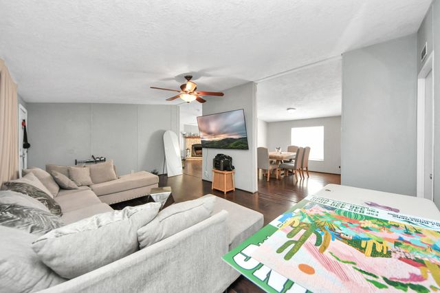 494 Road 5202, Cleveland, TX 77327