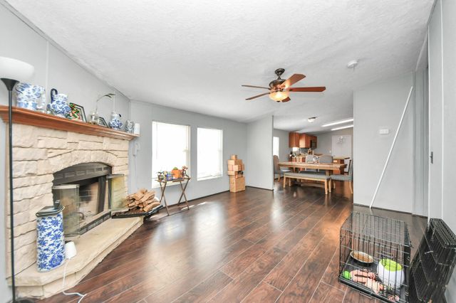 494 Road 5202, Cleveland, TX 77327